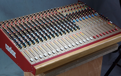 上海中美亚CADAC(卡迪克)模拟调音台S-type编组和声像