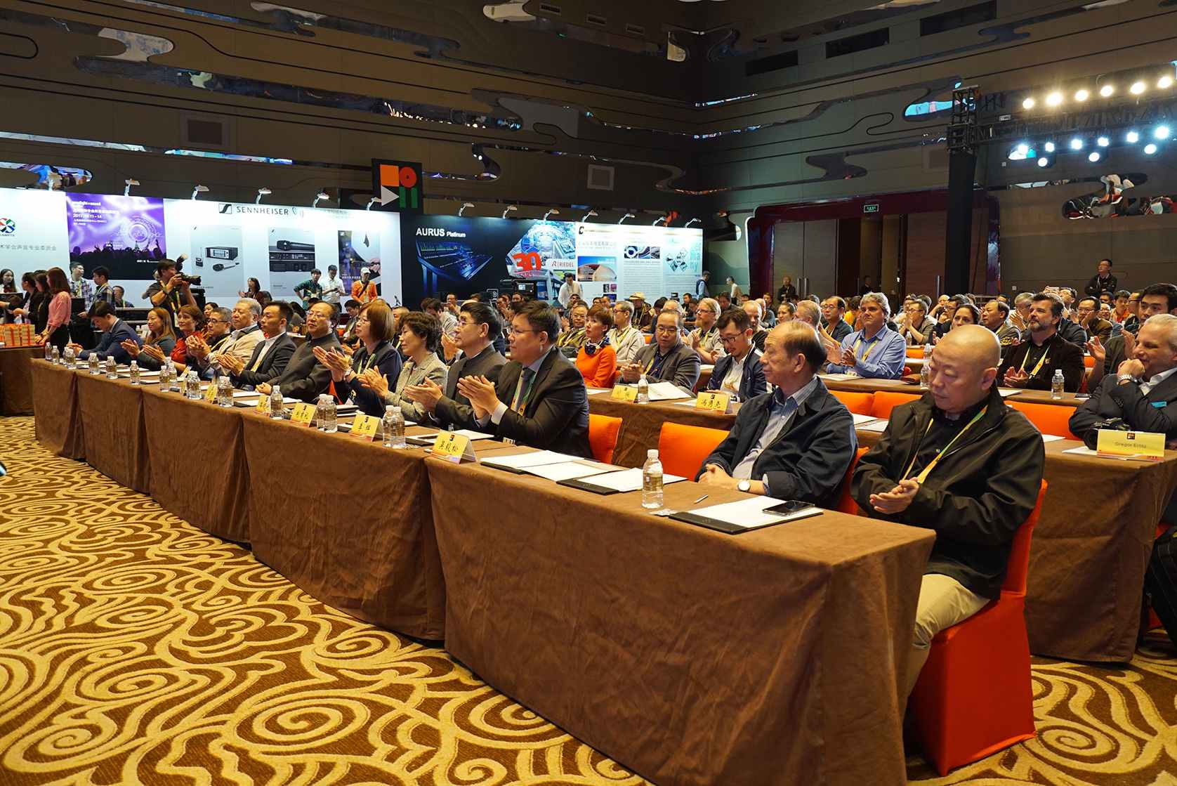 中美亚闪耀上海展， VIDA喜获大奖